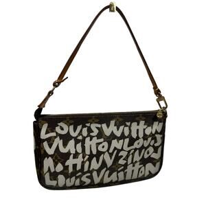 Louis Vuitton Vintage 2001 Monogram Silver Graffiti Pochette Accessoires